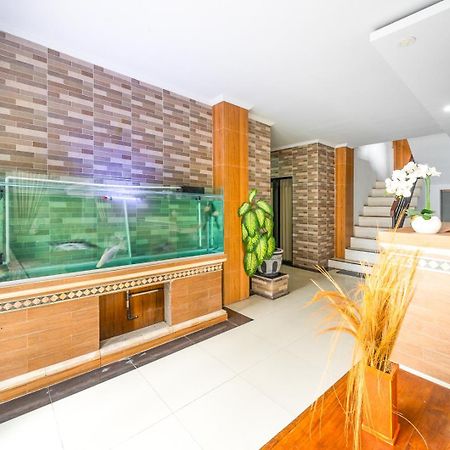 Pantai Guesthouse Canggu Esterno foto