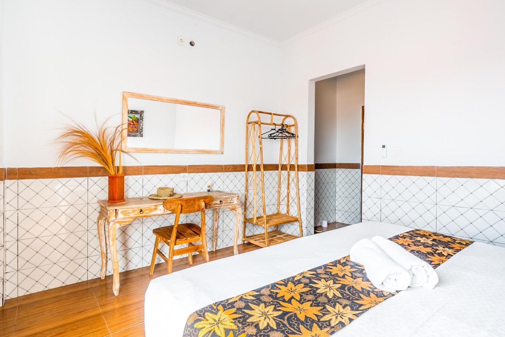Pantai Guesthouse Canggu Esterno foto